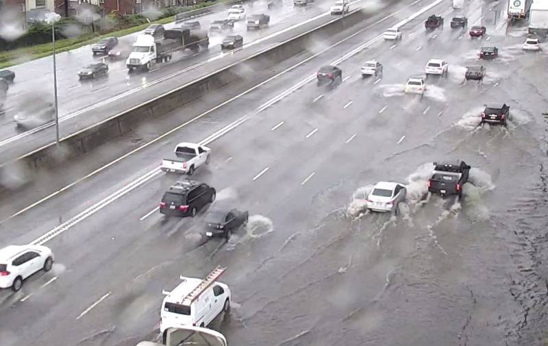 Flooding I85 Jimmy Carter Blvd