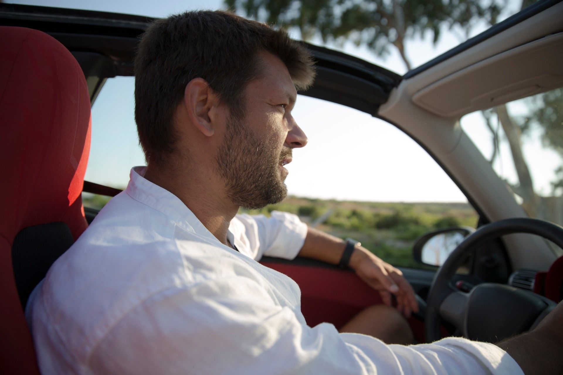 The Impact of Sunroof and Convertible Driving on Safety